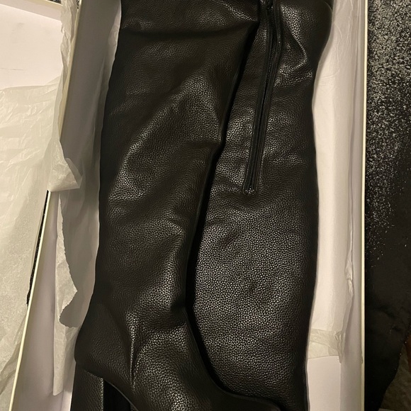 Simon Miller Over the Knee Boot‼️BRAND NEW‼️👢👢👢👢 - Picture 5 of 9